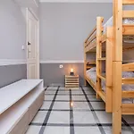 Bhost - Trinidad Córdoba