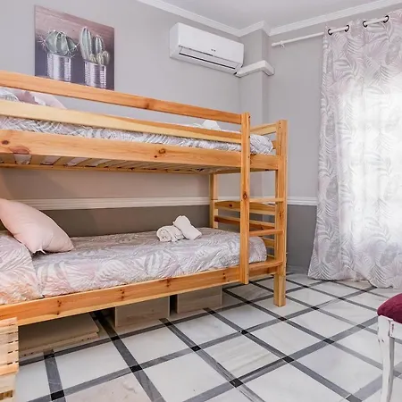 Bhost - Trinidad Apartment